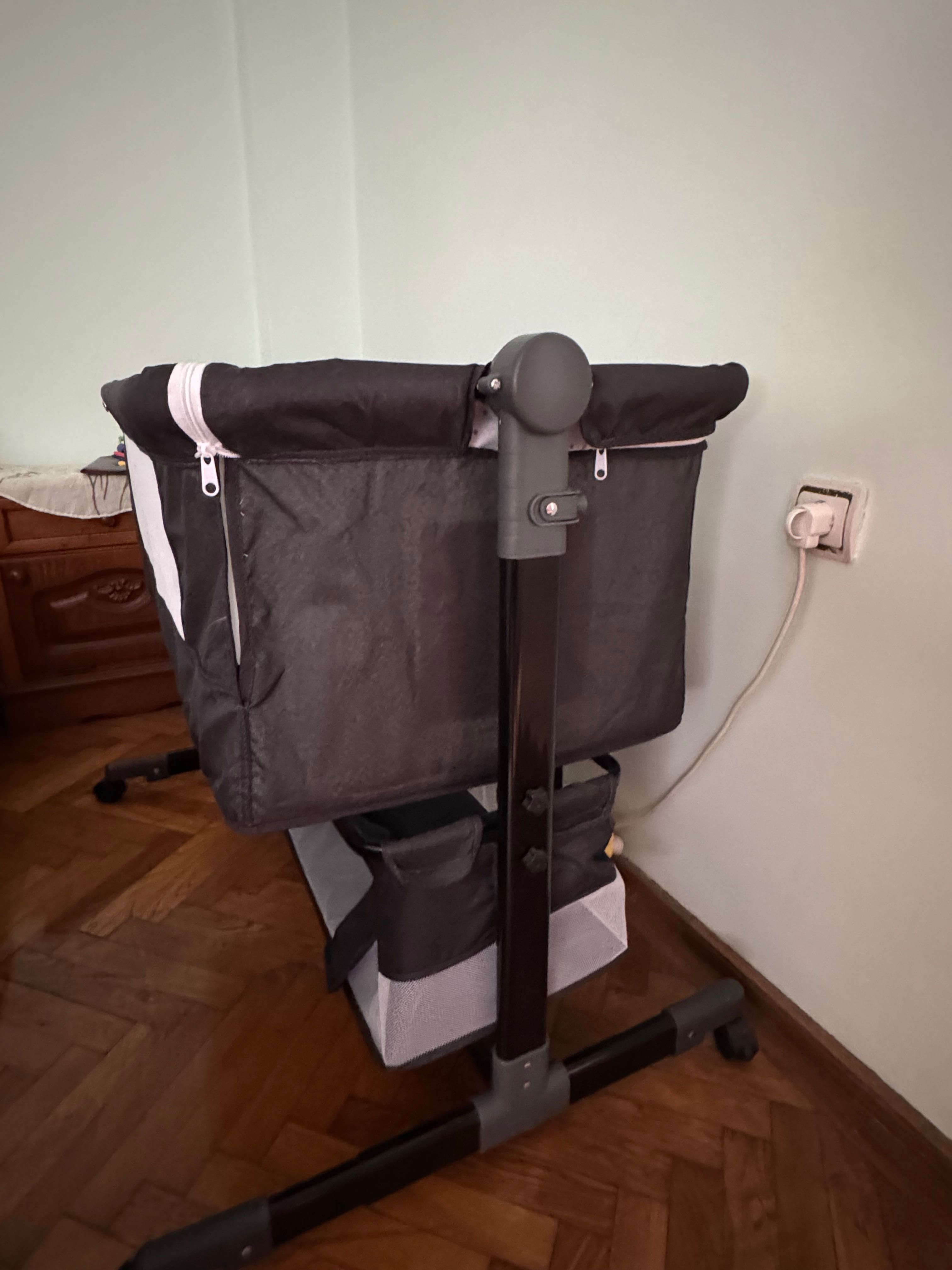 Patut copii co-sleeper pliabil, nou, folosit o singura zi
