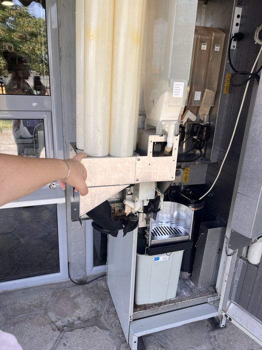 Вендинг автомат  Zanussi Venecia LX