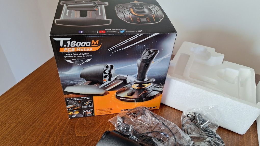 Thrustmaster T.1600M FCS Hotas Джойстик
