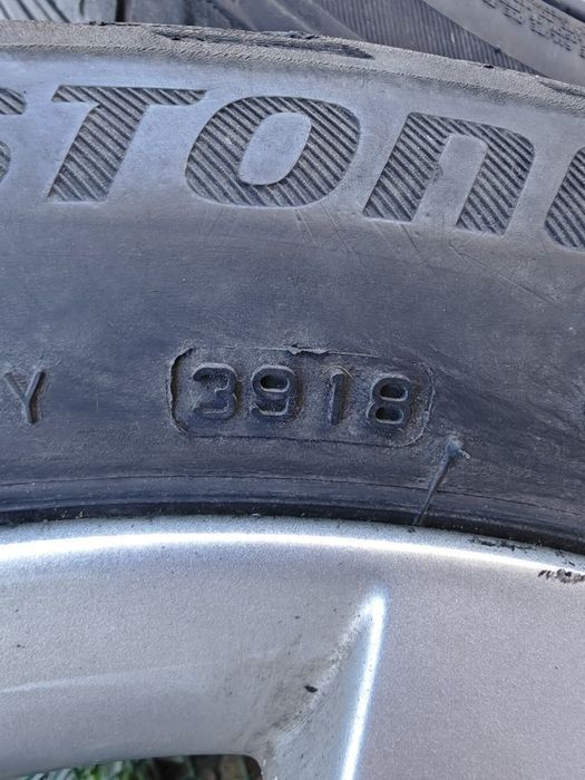 Пежо Peugeot оригинални джанти 17" 7J 4X108 ET26 летни гуми 225x45x17