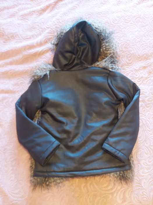 Модерно рошаво яке размер 152 см