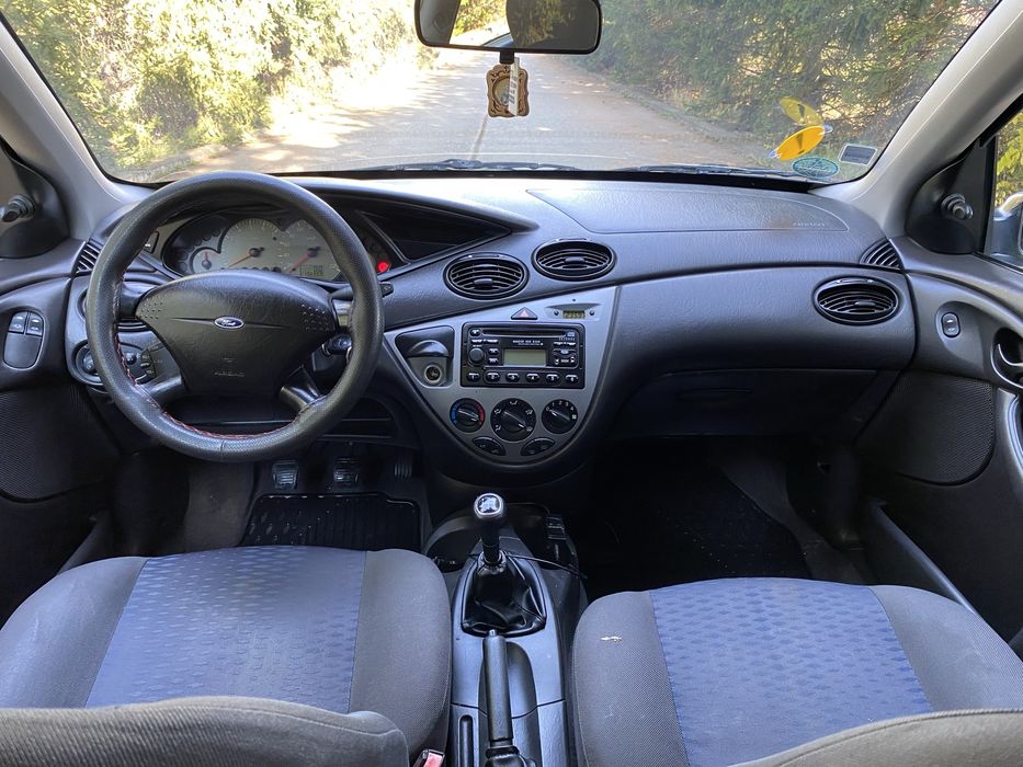 Ford Focus 2002 1.6 Benzina 101 CP