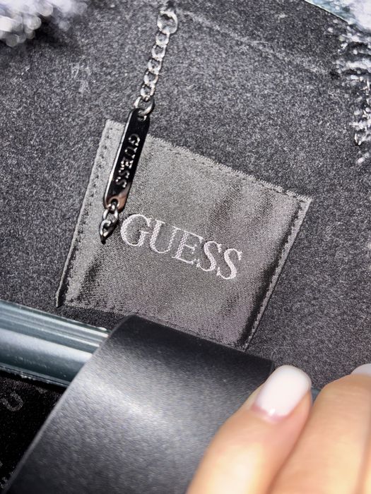 Зимно палто Guess черно размер М