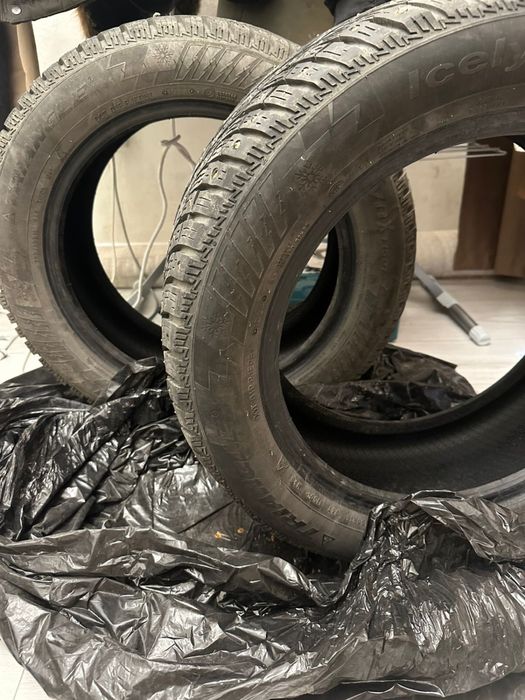 Шины зимние 205/55R16