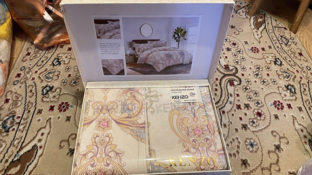 Комплект элитного  постельного белья KENZO