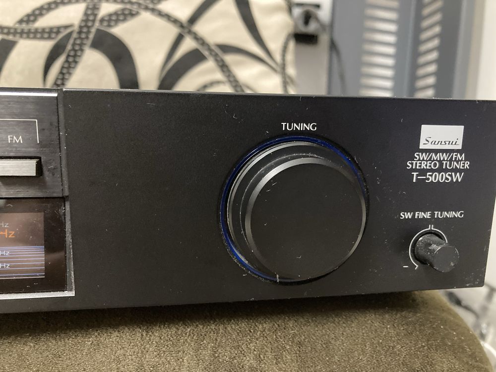 Sansui - Тунер в много добро състояние !