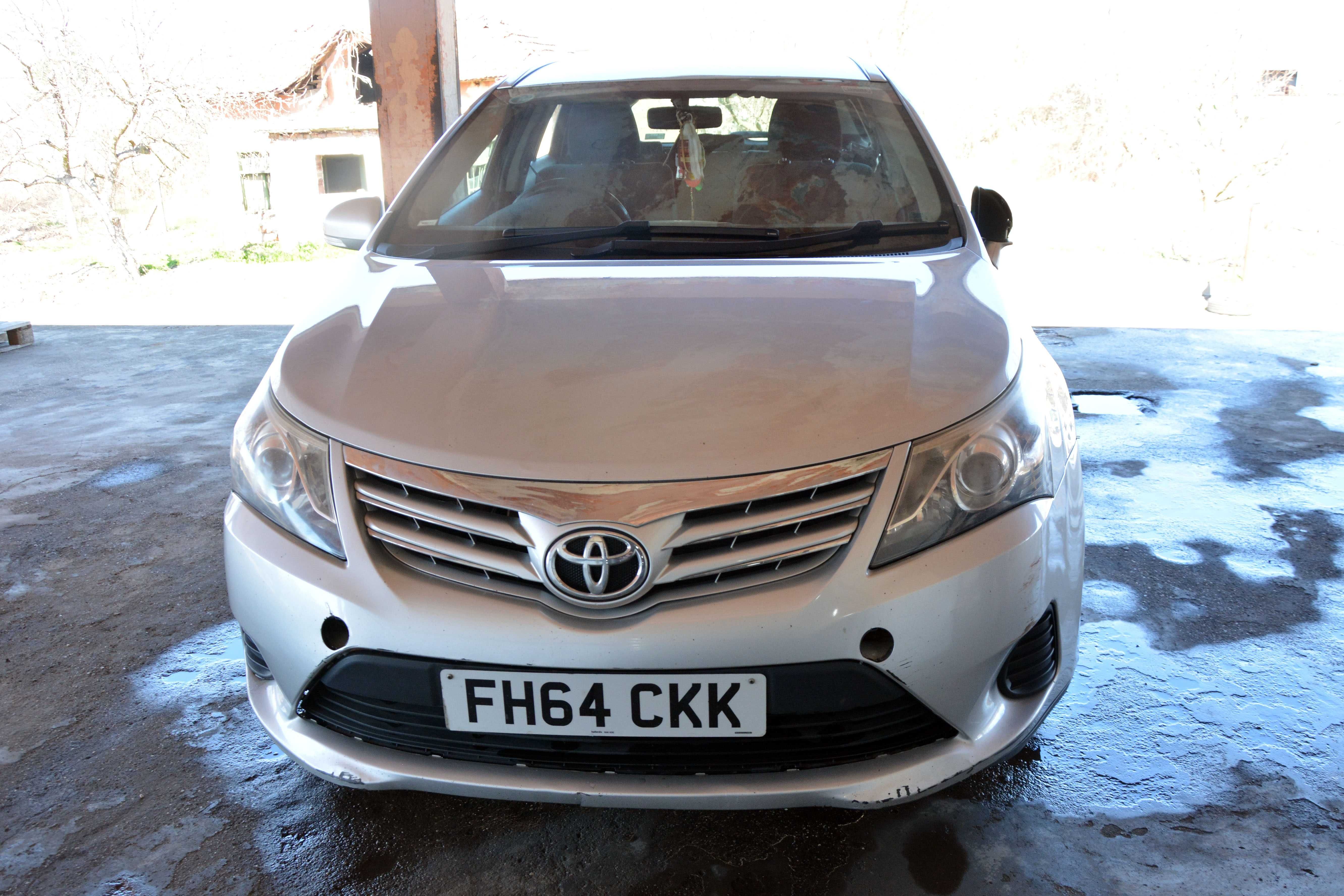 Toyota Avensis III 2009-2015 НА ЧАСТИ - Цени в описанието