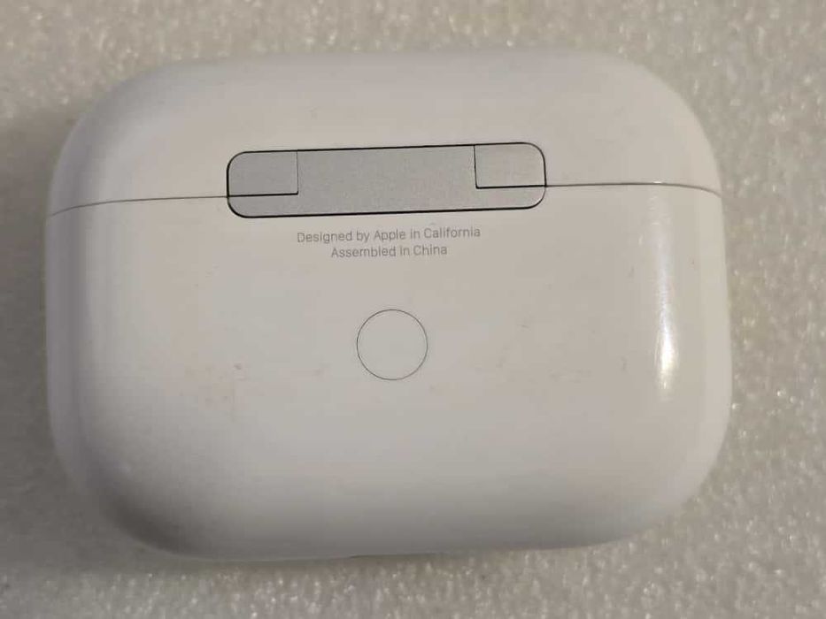 Casti Apple originale AirPods Pro (1st Generation) MagSafe Charging