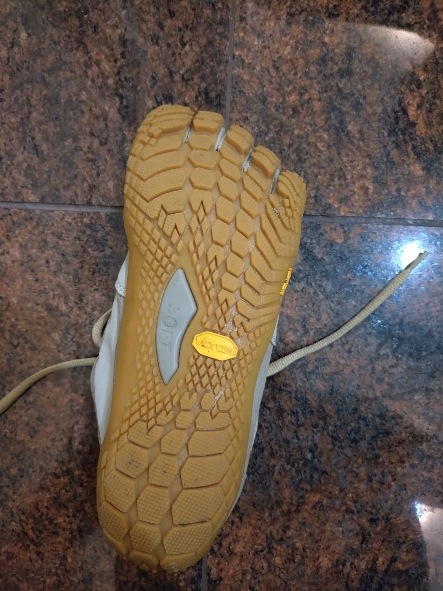 Papuci Vibram five fingers