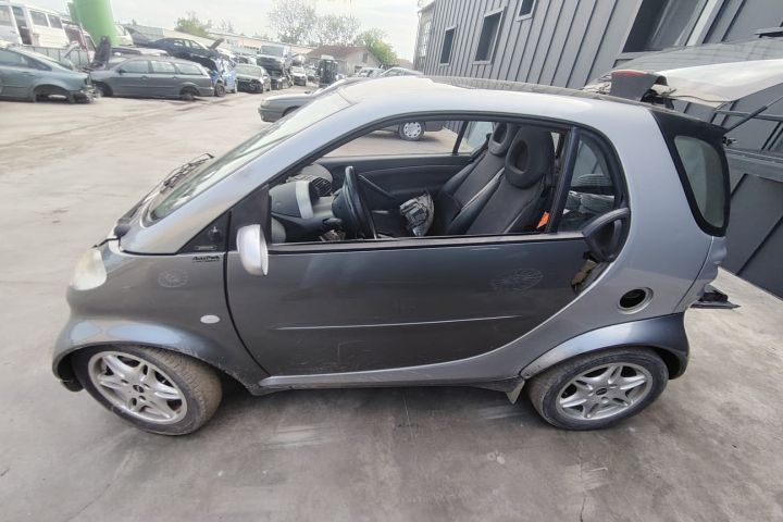Bara spate Smart Fortwo prima generatie