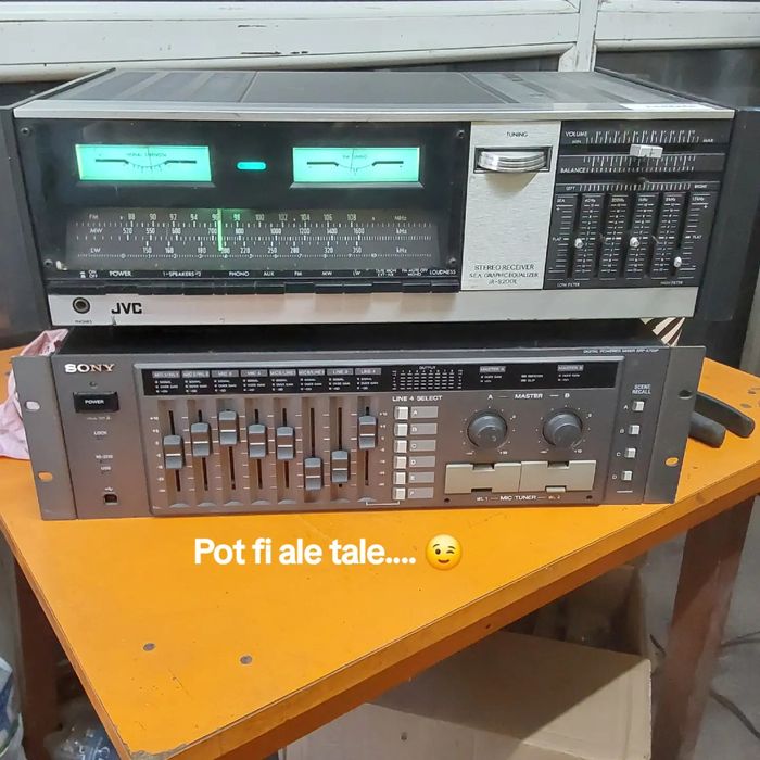 Vând 2 Sisteme Audio de înaltă calitate JVC și Sony