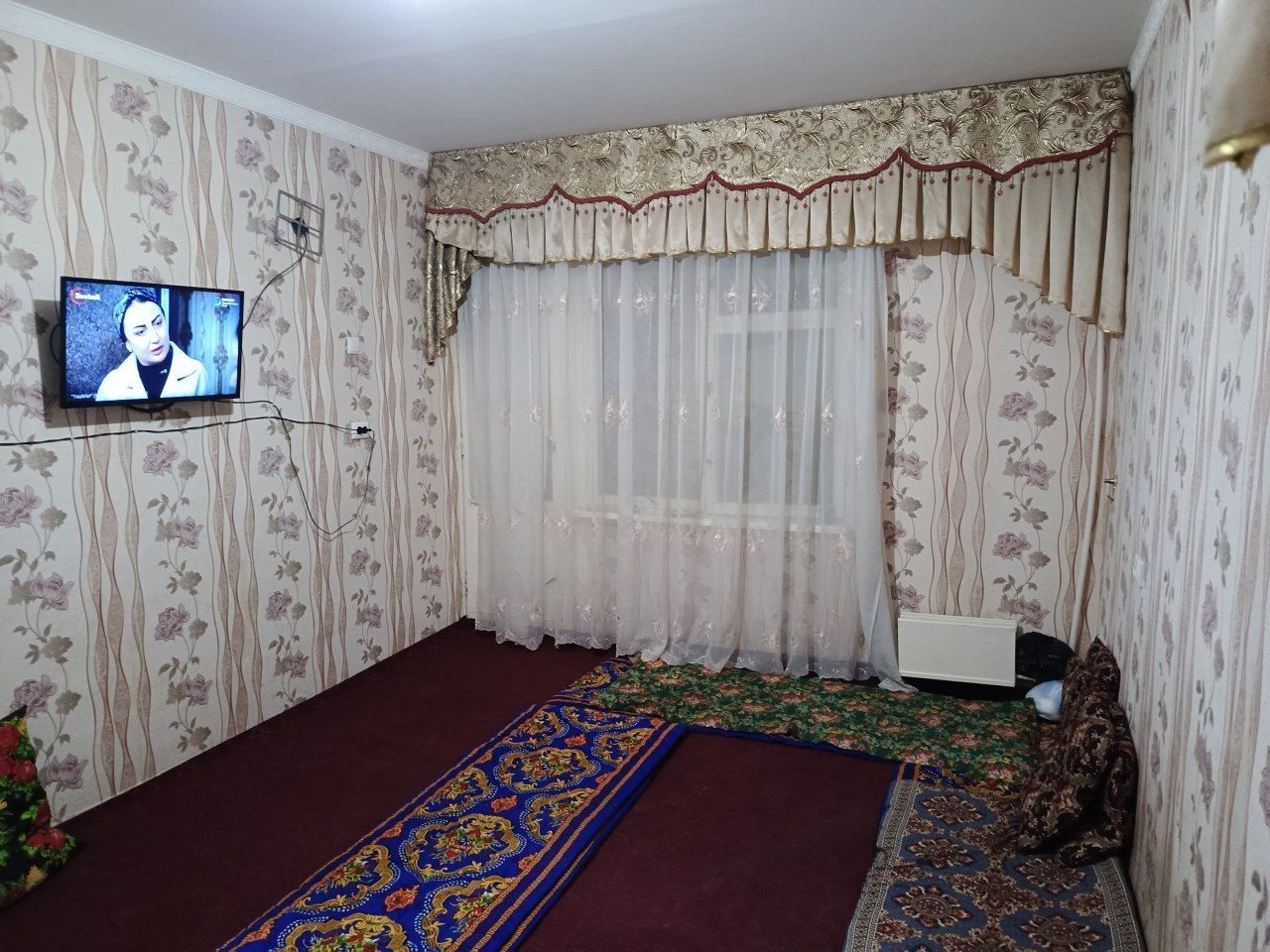 1 хона 2 хона килинган квартира сотилади