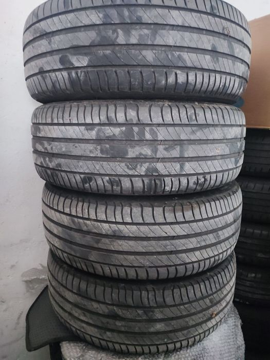 Vînd set roti aliaj 18' volvo xc70 2016