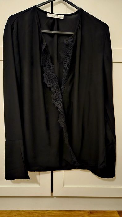 Черна официална риза с дантела