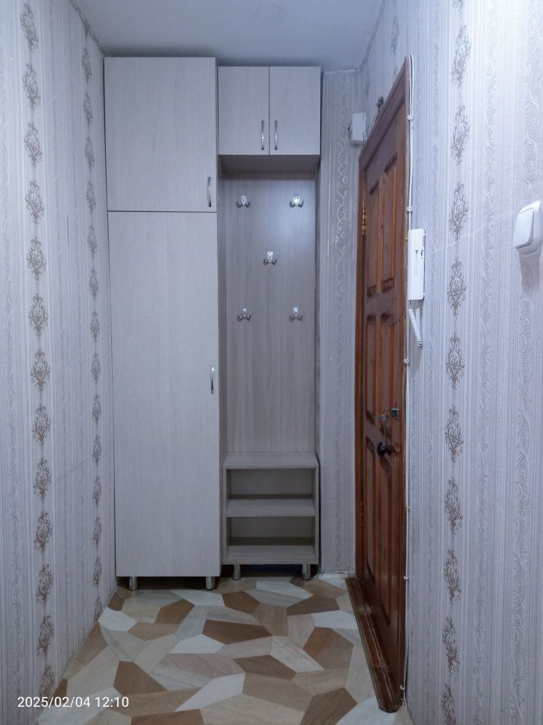 Продаю -1-ю.кв. на 3 мкр.