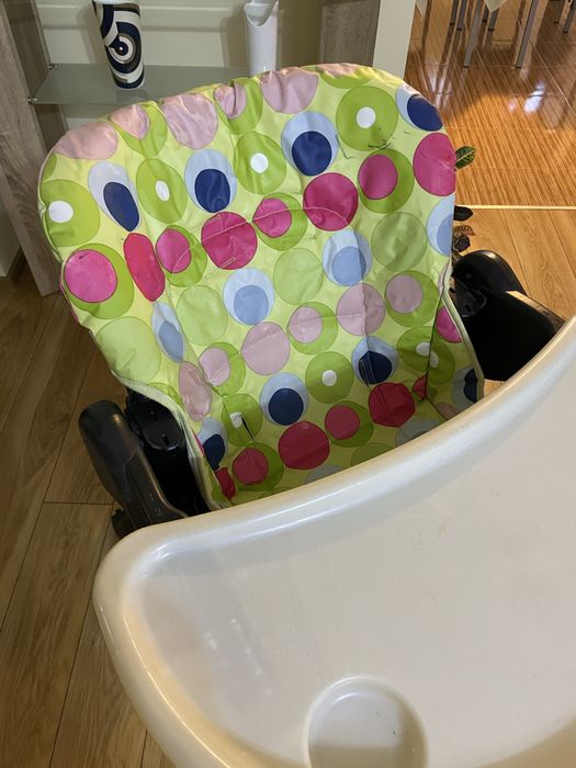 Scaun masa bebelusi Chicco