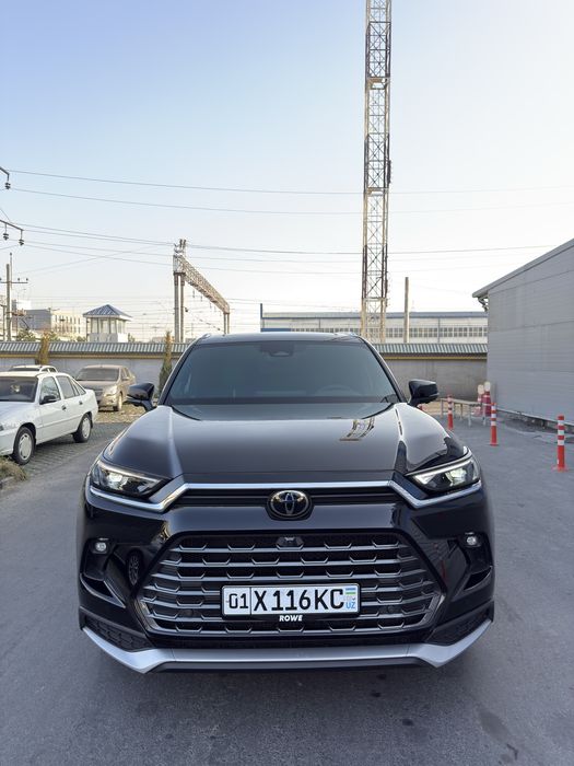 Toyota Grand Highlander Platinium Max Hyrbid 2025