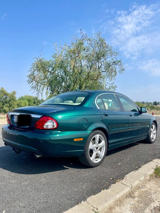 Jaguar X Type Executive V6