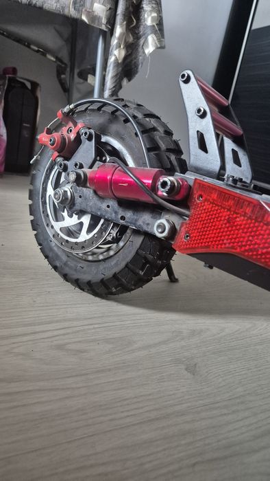 Електричекса тротинетка Kugoo M4 Pro
