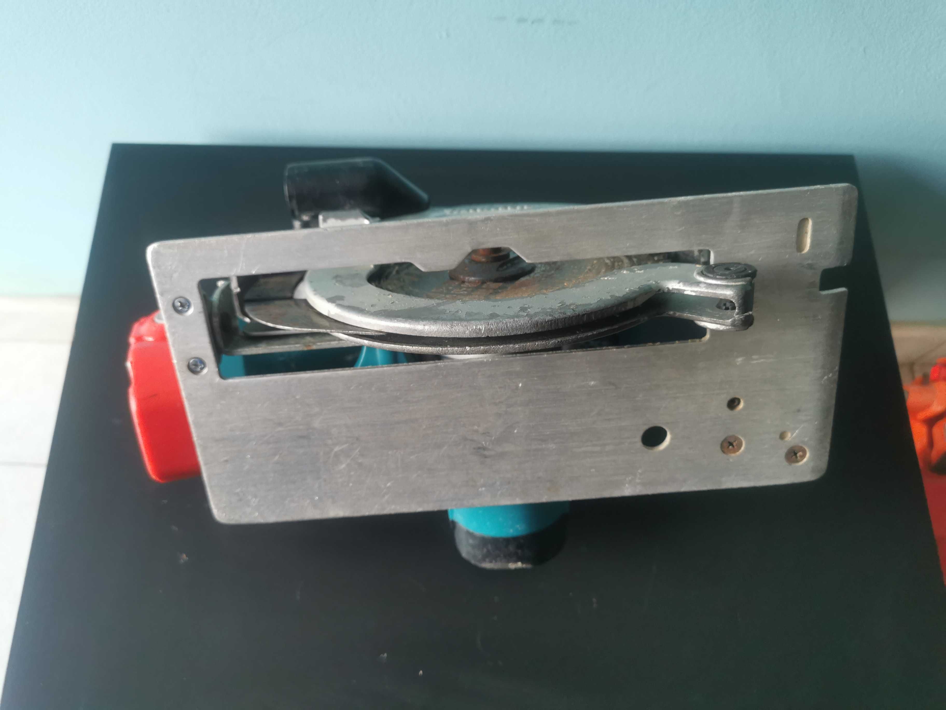 Комплект Винтоверт Makita 6381D + Циркуляр Makita 562RD