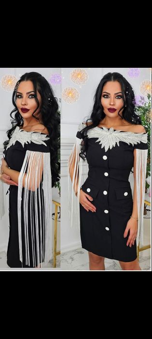 Уникална Нова Рокля с ресни