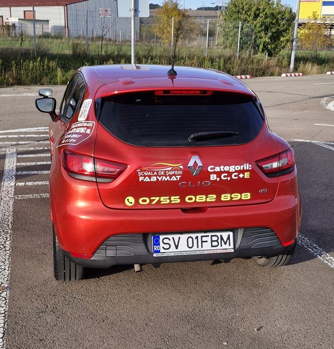 Vând Renault Clio Diesel