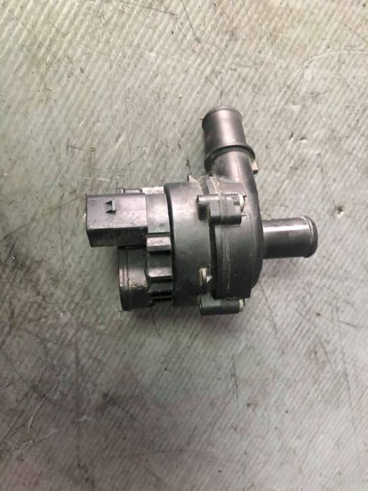 pompa recirculare  apa 2.0 dci renault laguna 3