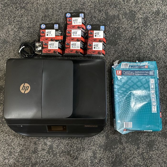 Imprimantă HP DeskJet Ink Advantage 4675 + cartușe + hârtie