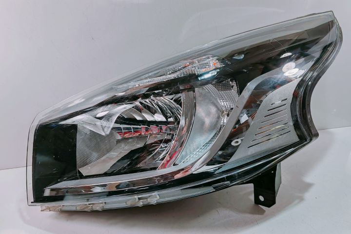 Far   Stanga 1EE01141001 / 260607934R  Renault Trafic a 3-a generati