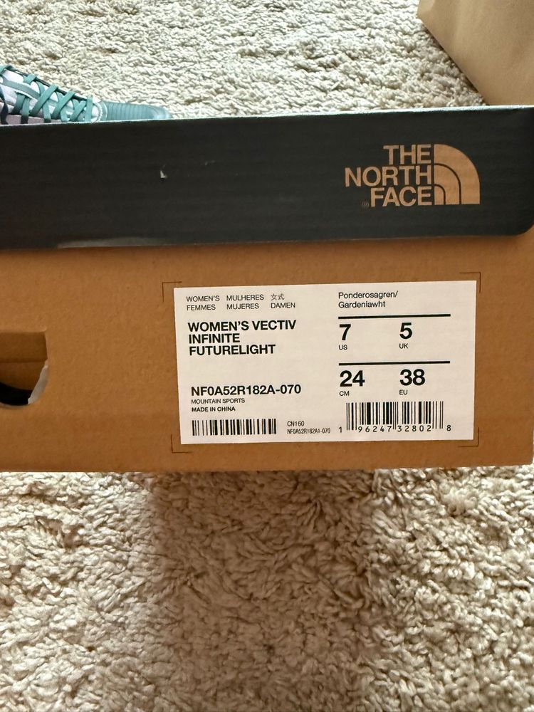 The North Face , Marimea 38