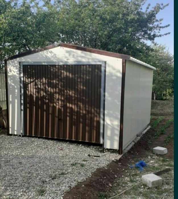 Executăm construcții modulare din panouri sandwich