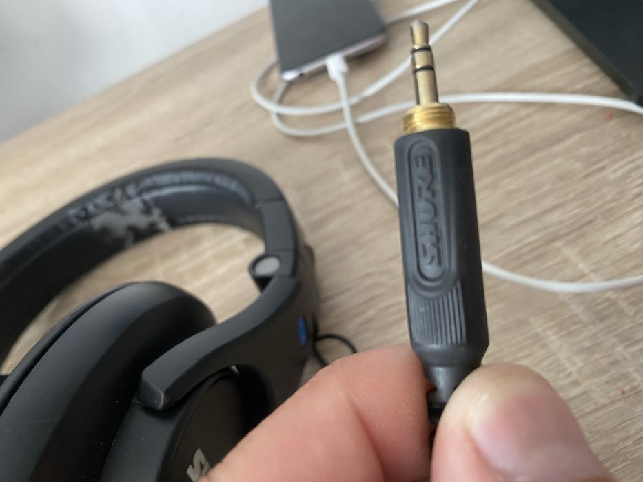 Casti Shure SRH440
