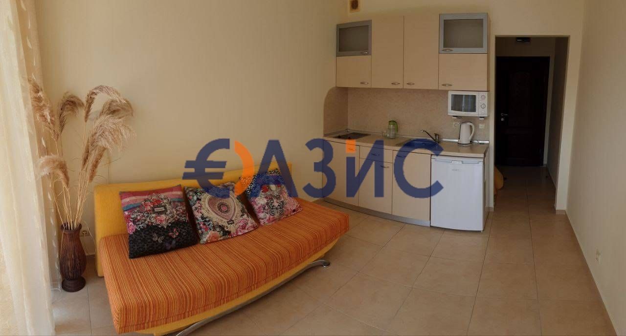 Студио на 3-ти етаж, К-С Галерия Суитс, Свети Влас, България - 34 кв.