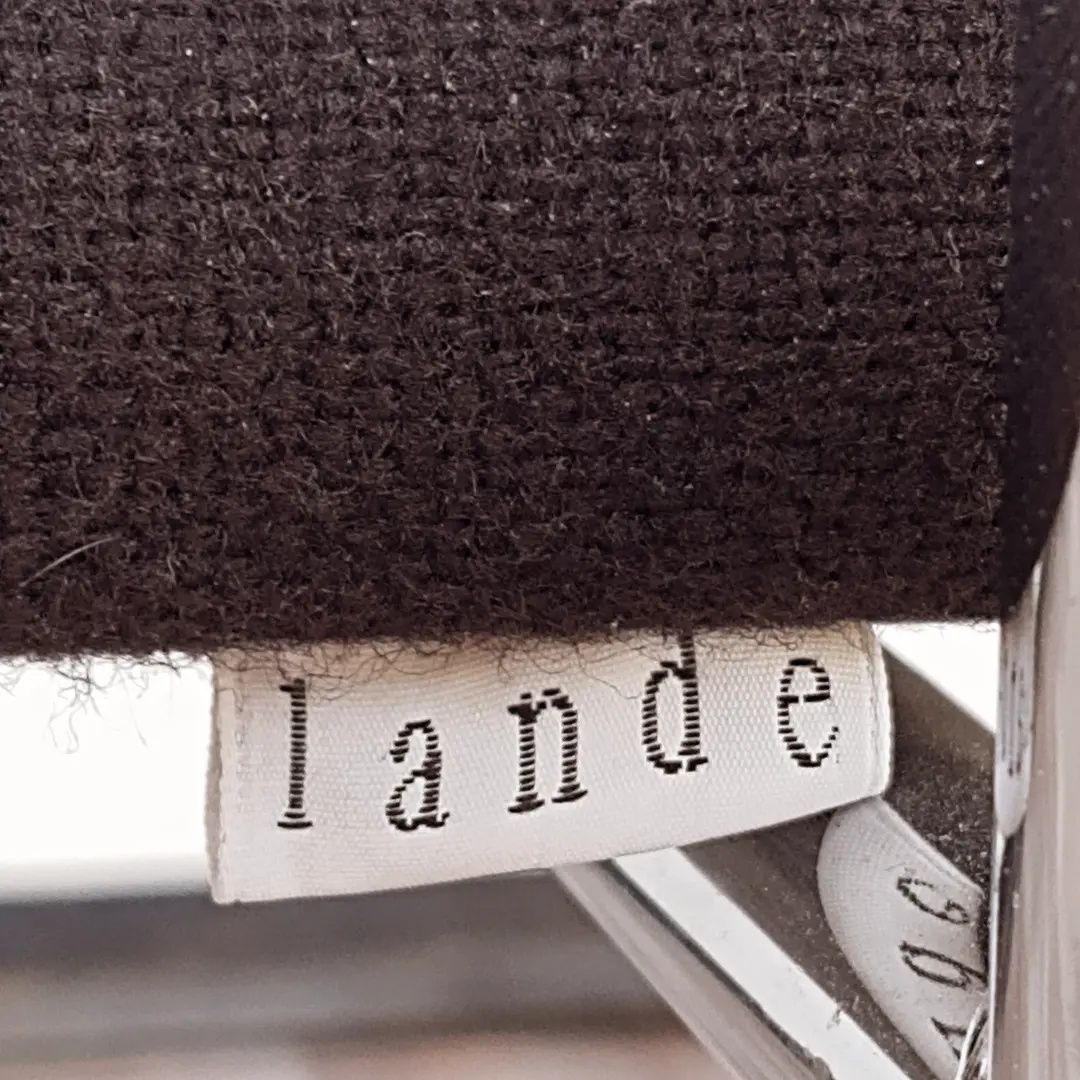 Винтидж офис столове с тръбна рамка. Дизайн LANDE Nederland