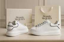 Alexander McQueen Sneakers
