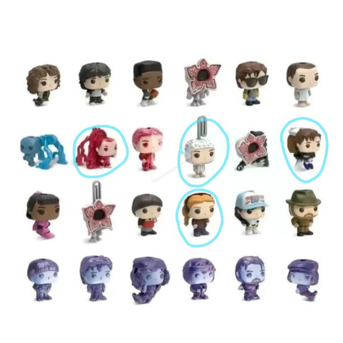 Обмениваю фигурки киндер «очень странные дела»