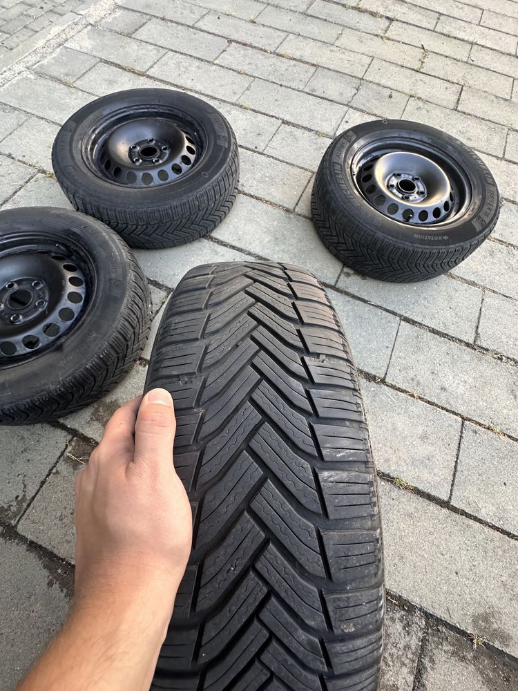 Зимни гуми с джанти Michelin 195/65 15