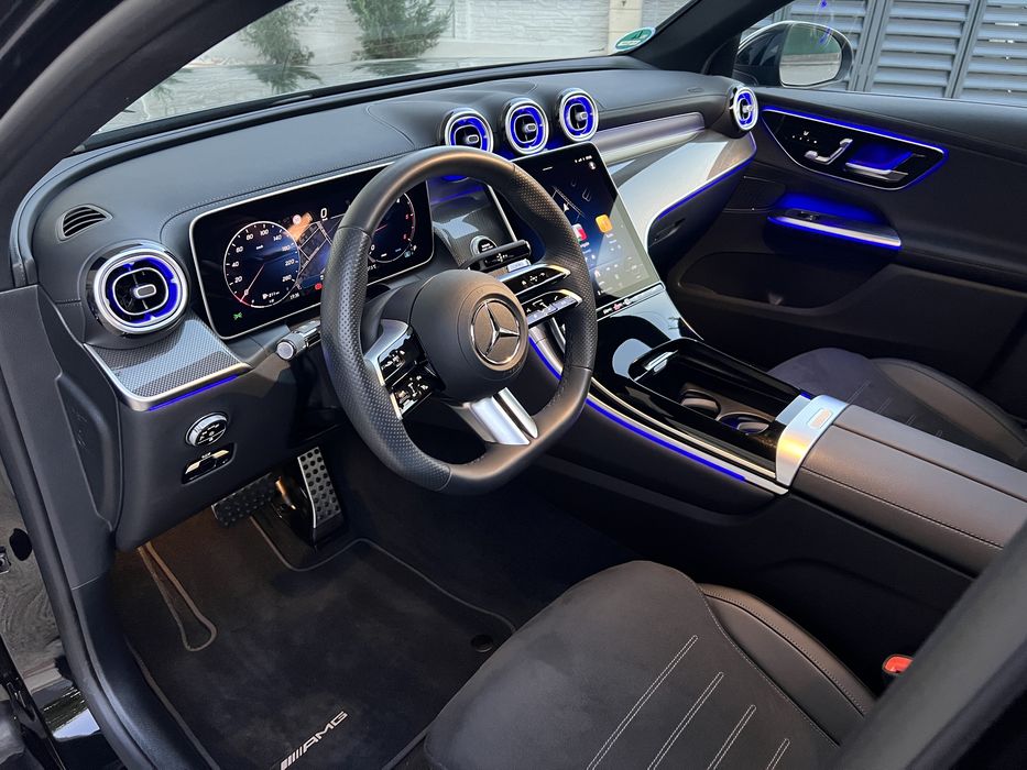 Mercedes Benz GLC COUPE 220d 2025 MHEV AMG LINE Digital Light Panorama