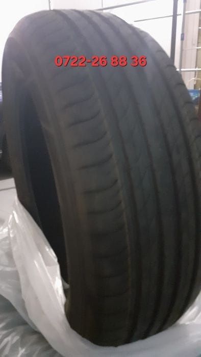 Anvelope originale-noi Dunlop 235/60 R 18 vara originale