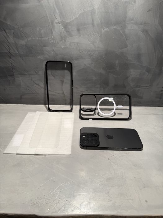 КАТО НОВ Iphone 14 Pro + подаръци