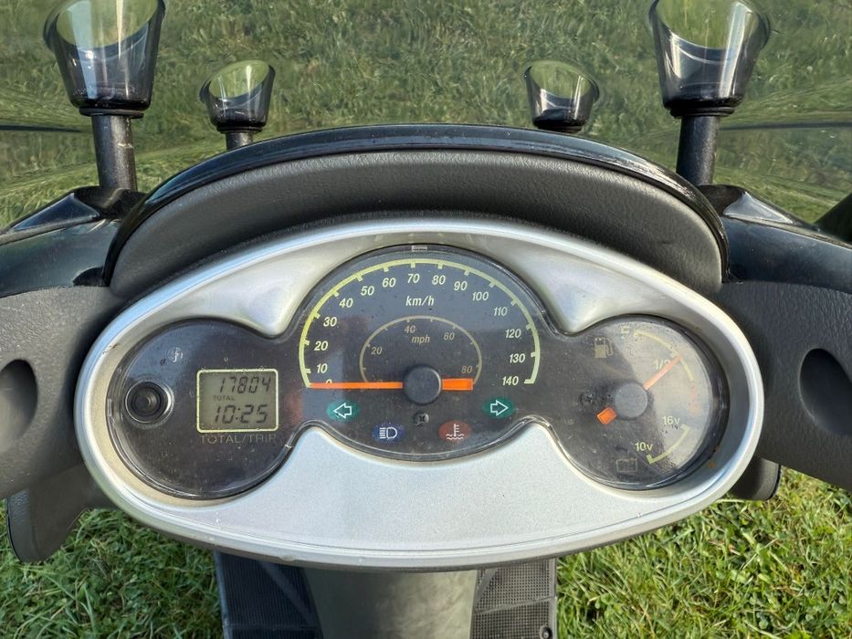 Yamaha majesty 125cc impecabil b125 proprietar carte+talon ITP 2027