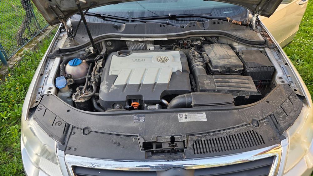 Urgent vand vw passat b6 an 2010