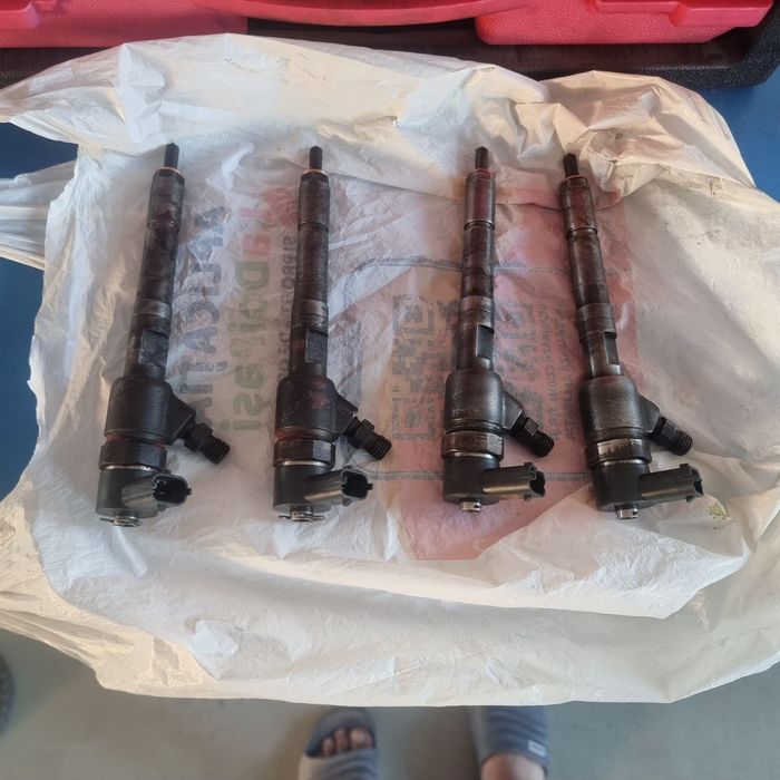 Set injectoare opel corsa euro 5, 1.3 cdti cu codul: 0445110326