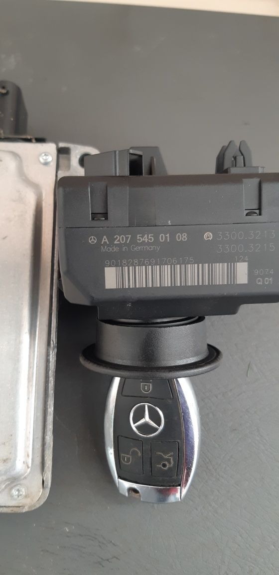 Комплект запалване моторен компютър ECU Mercedes OM646 EVO