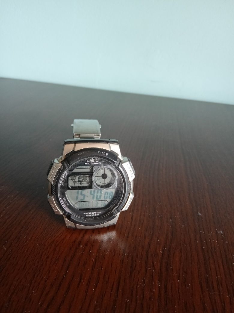 Ceas Casio metalic