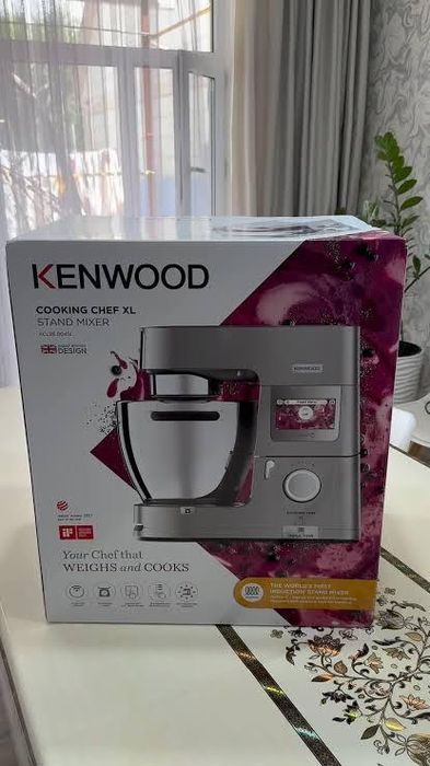 Продам новый кухонный комбайн KENWOOD Cooking shef XL