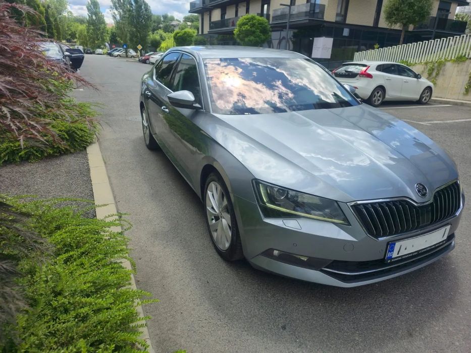 Skoda Superb Primul proprietar, stare impecabilă, distribuția făcută la 187.000 km