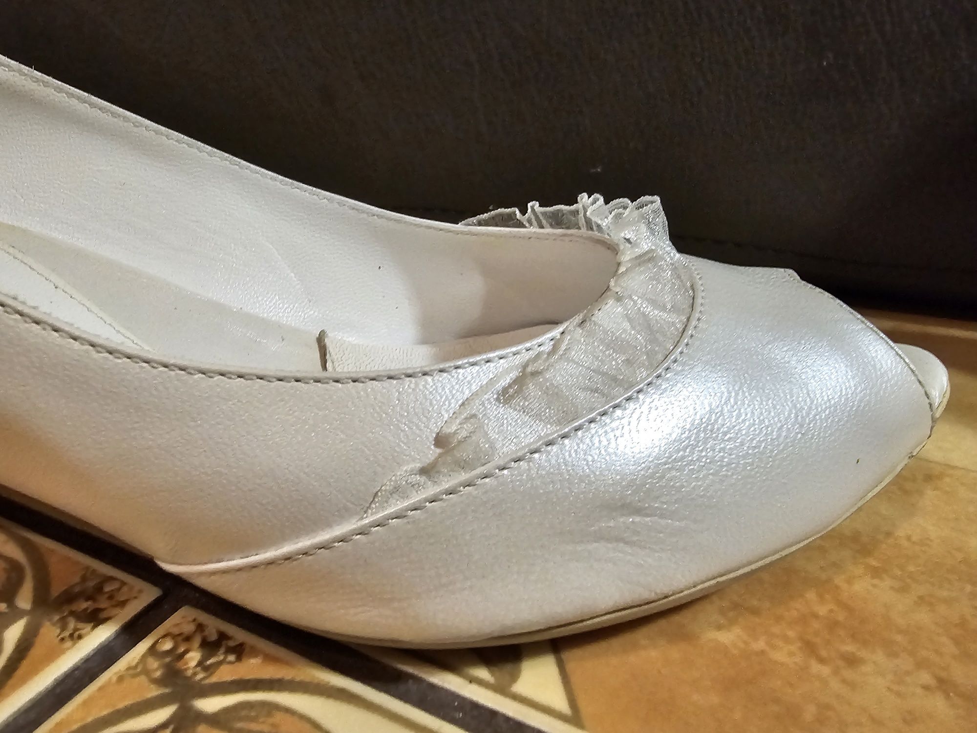 Pantofi damă Veronese - alb marime 37