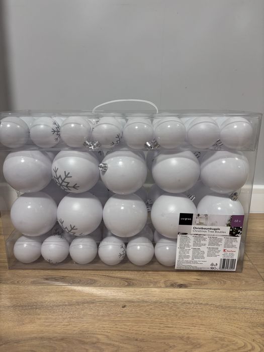 Нови Коледни топки 68 броя + 24 броя