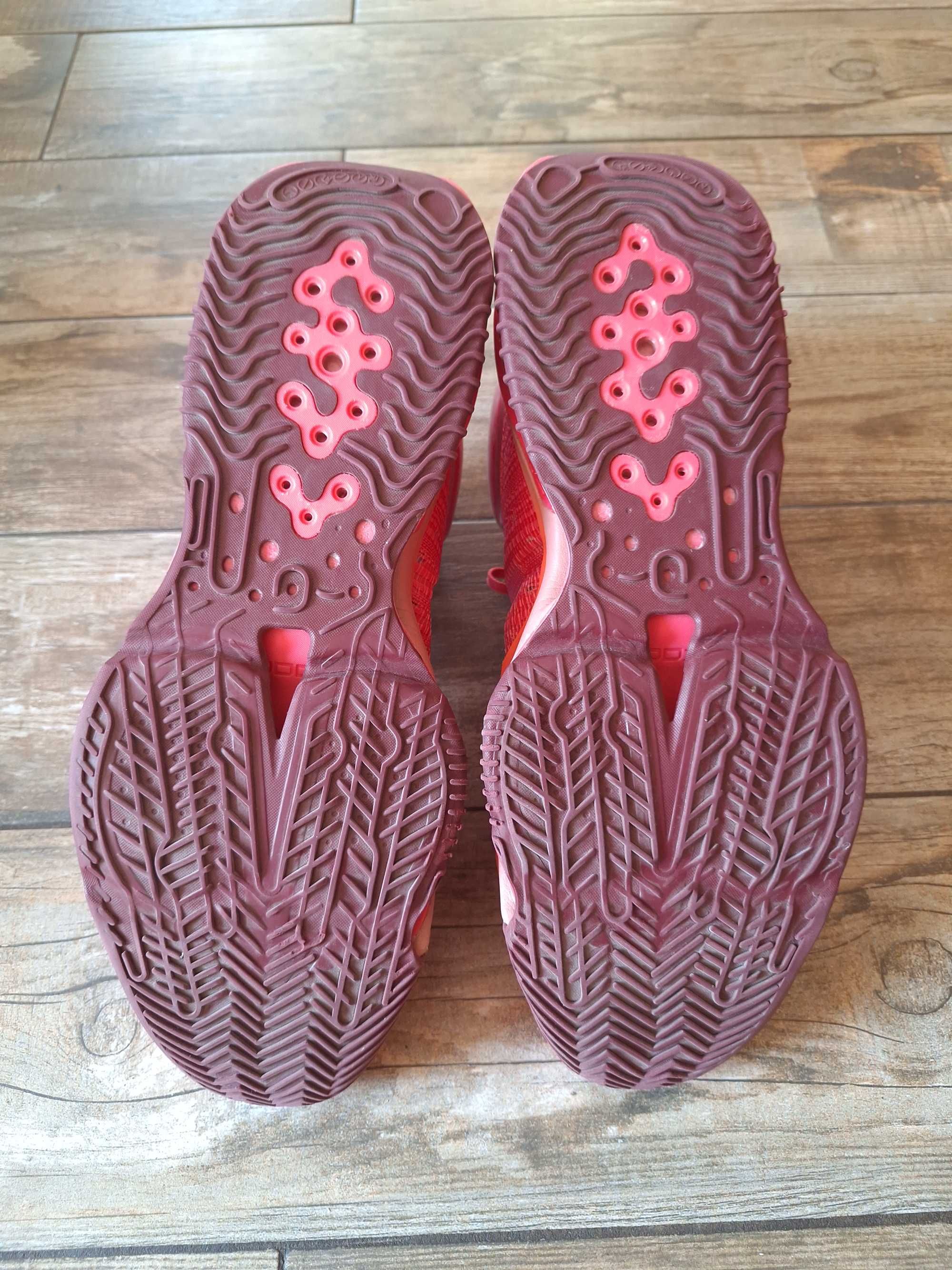 Баскетболни обувки Nike GT JUMP 2